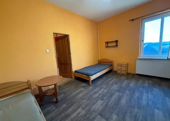 Pracownicze Mitarbeiterunterkuenfte Employee * Chojna