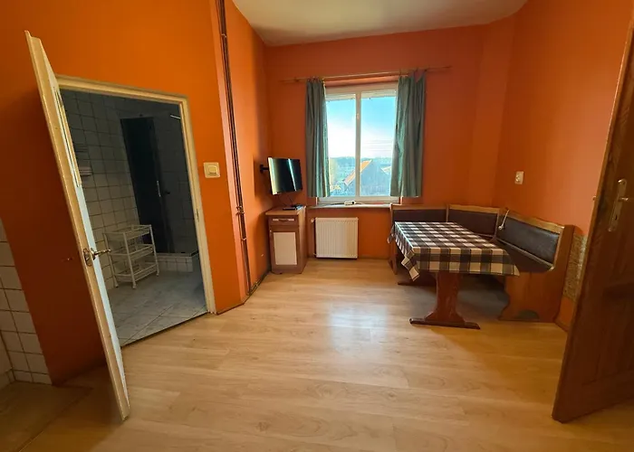 Pracownicze Mitarbeiterunterkuenfte Employee Bauernhof Chojna